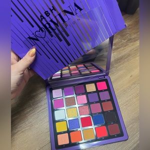 Anastasia Beverly Hills NORVINA Pro Pigment Palette Vol. 1
